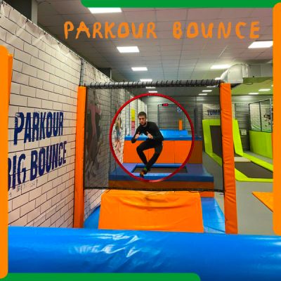 Trampoline Park Parkour Bounce